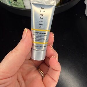 Elizabeth Arden Prevage City Smart in Silver and Yellow